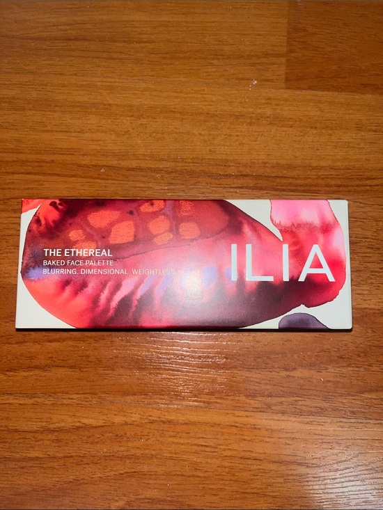 ILIA Other - ILIA The Ethereal - Baked Face Palette - LIGHT